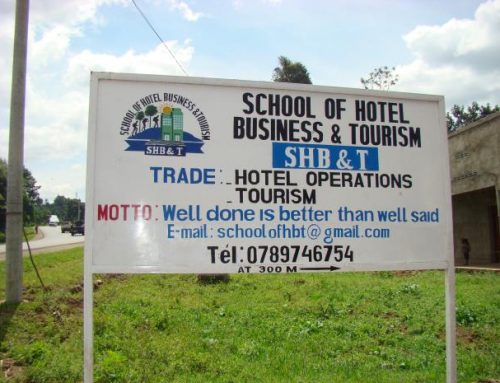 Einweihung des Berufsausbildungszentrums School of Hotel / Business and Tourism in Nyundo- Rugerero (Ruanda).